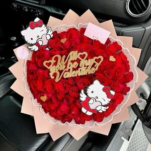 Hello Kitty Valentine's Day Rose Bouquet